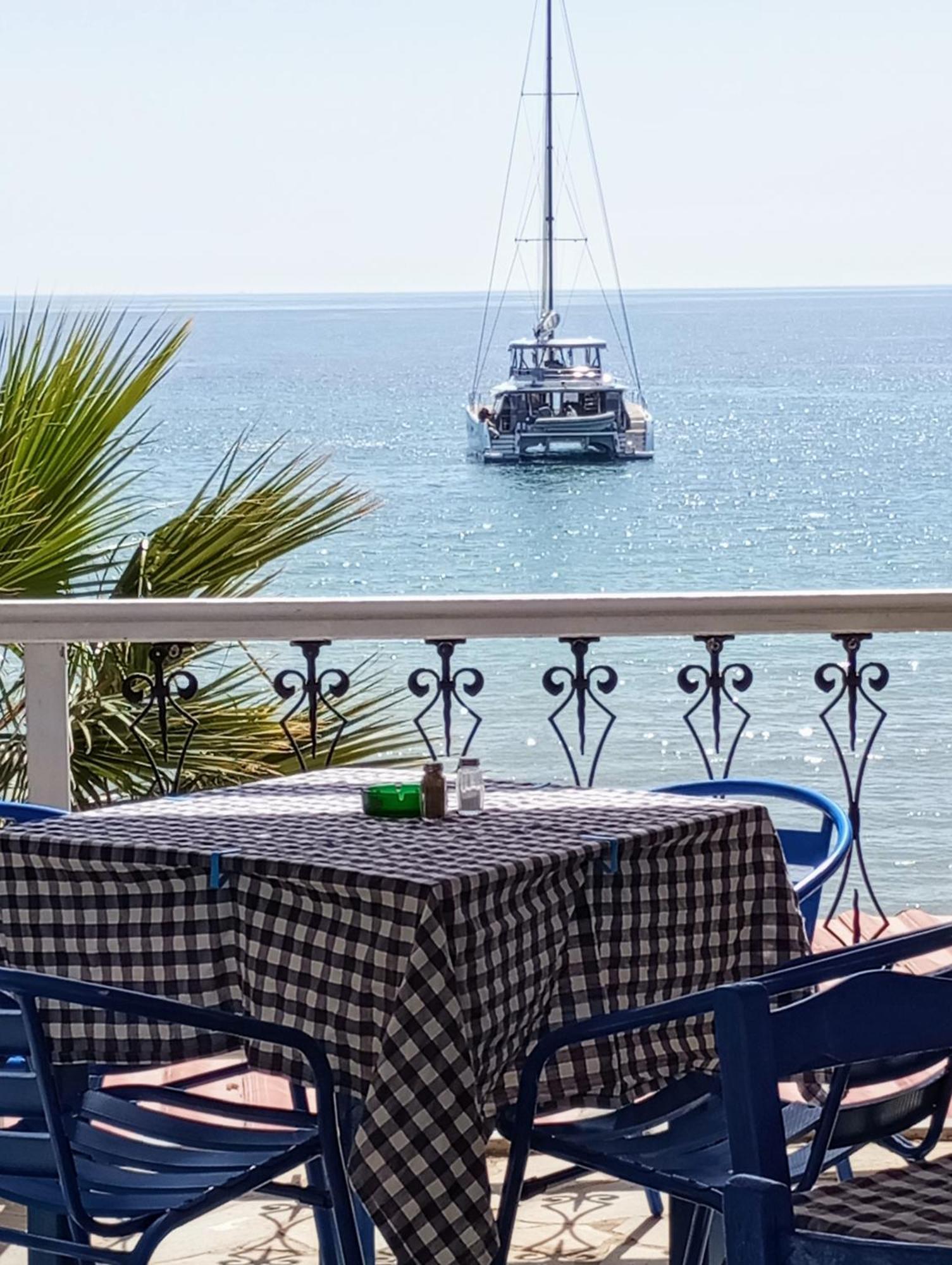Svetlana & Michalis Oasis Hotel Agia Marina (Aegina) Exterior foto